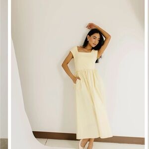 Yellow Square Neck Short Sleeve Sundress